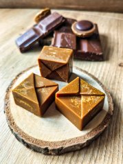 Sójový vonný vosk Čokoládová pralinka | Vůně: čokoláda a kokos