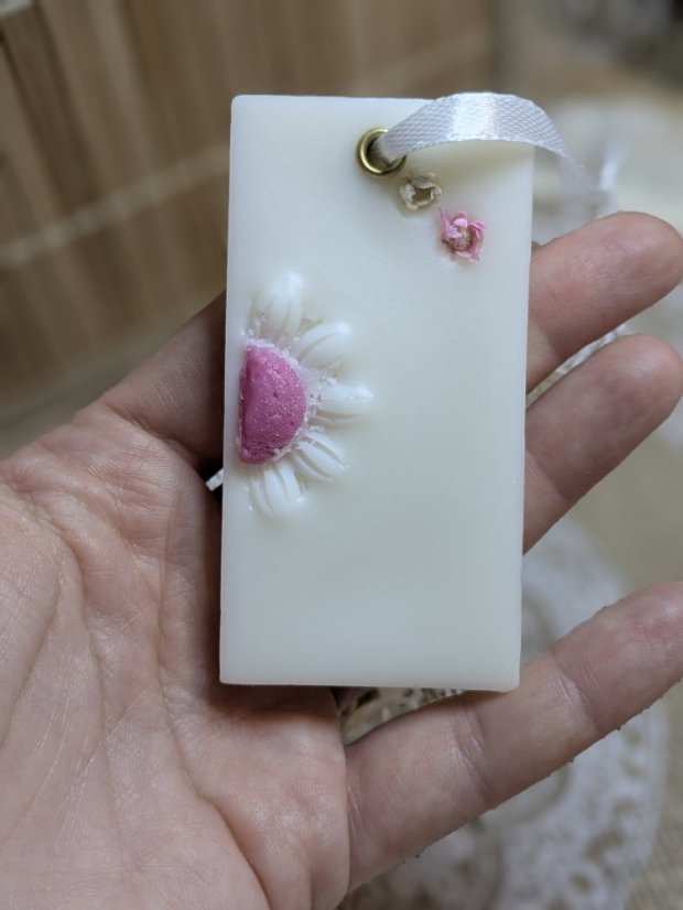 Závěsná dekorace šeřík