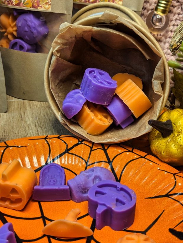 Sójový vonný vosk Podzimní Kouzlo | Vůně: pomeranč, skořice, čokoláda - Hmotost: 100 g