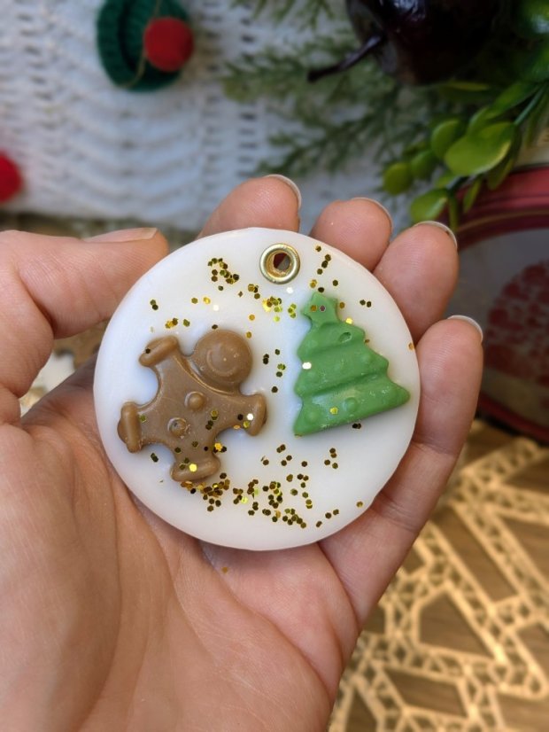 Vánoční závěsná dekorace - Typ dekoru: Růžový panáček 