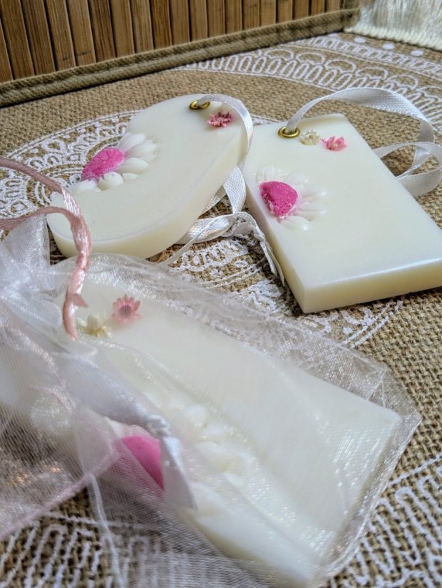 Závěsná dekorace šeřík