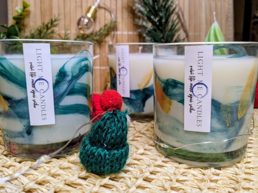 Sojová svíčka Mramor | Vůně: pečené jablko - Barva: Fialová