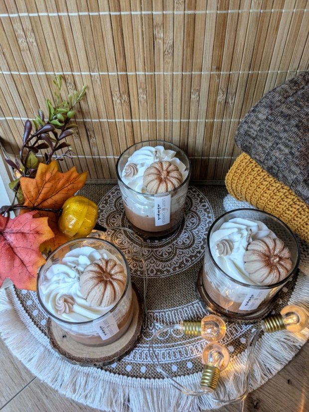 Sójová svíčka Pumpkin Spice Latte | Vůně: dýně a hřebíček, káva, vanilka