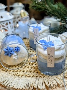 Sójová svíčka První Sníh I Vůně: bergamot, kokos, vanilka