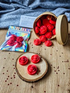 Sójový vonný vosk Red Roses | Vůně: malina a jasmín