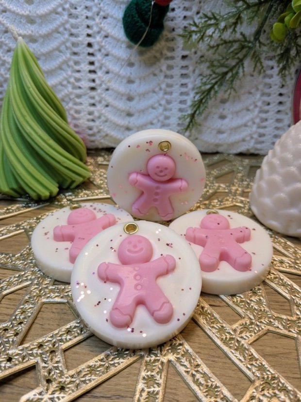 Vánoční závěsná dekorace - Typ dekoru: Růžový panáček 