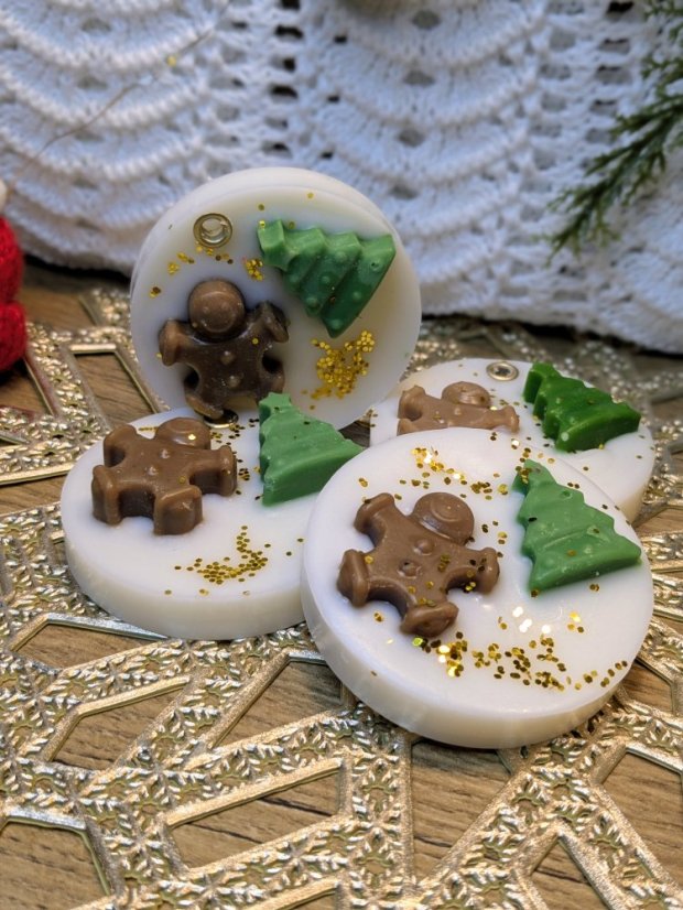 Vánoční závěsná dekorace - Typ dekoru: Růžový panáček 